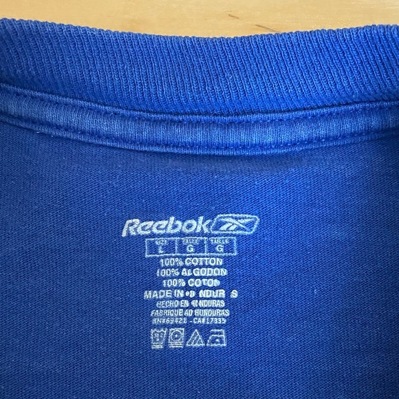 SuperBowl t-shirt - Picture 3 of 3